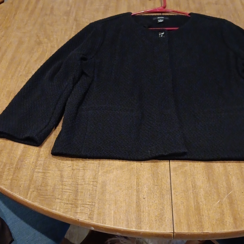Alfani black junior blazer. Size L - Picture 2 of 7